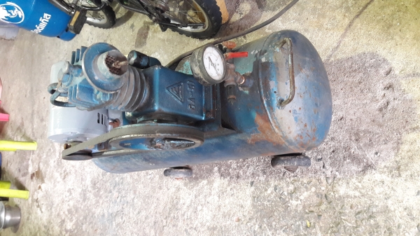 ขาย !! ปั้มลม.ฟูเชง.ขนาด1/4แรง.มอเตอร์.มิตซู.สภาพเดิมพร้อมใช้งาน ขาย !! ปั้มลม.ฟูเชง.ขนาด1/4แรง.มอเตอร์.มิตซู.สภาพเดิมพร้อมใช้งาน