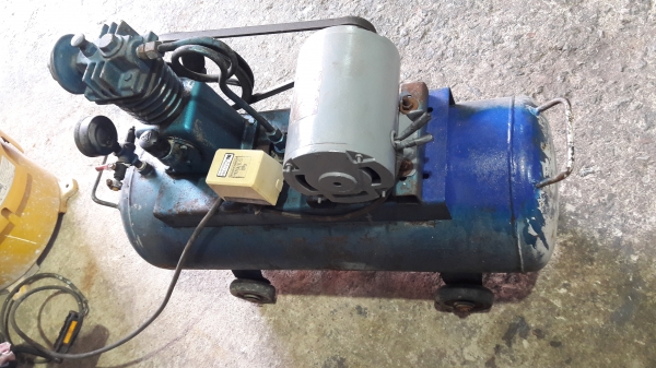 ขาย !! ปั้มลม.ฟูเชง.ขนาด1/4แรง.มอเตอร์.มิตซู.สภาพเดิมพร้อมใช้งาน