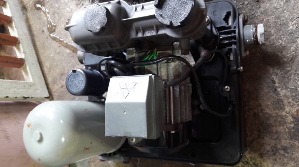 ขาย !! ปั้มน้ำแรงดันคงที่.มิตซู.ขนาด150w.พร้อมใช้งาน (ไม่มีฝาครอบ)