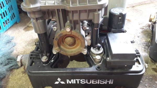 ขาย !! ปั้มน้ำแรงดันคงที่.มิตซู.ขนาด150w.พร้อมใช้งาน (ไม่มีฝาครอบ)