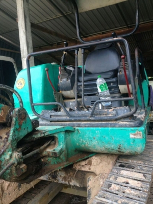 ขายKOMATSU PC30-7 ราคา 280,000 ขายKOMATSU PC30-7 ราคา 280,000