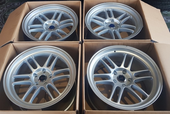 ขายล้อใหม่18 Rpf1 5รู 114 9.5พร้อมยาง\%235/50/18  4 ล้อ