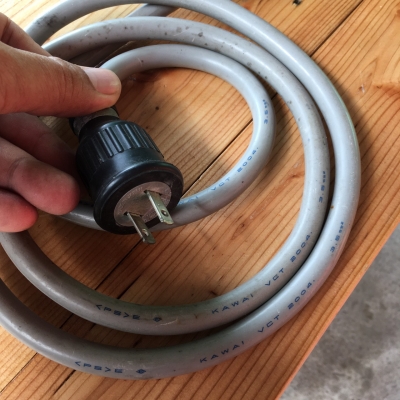 หม้อแปลงไฟจาก 220v ==&gt; 100v ขนาด 3,000w ของ NISSYO (Japan)