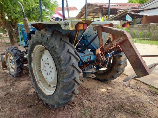 ขอบคุณทีมงาน Truck2hand มากครับ ราคาตัดครับ85,000บาทไทยครับ ขายครับFord 50แรง 4สูบ เก่านอกครับตามสภาพราคาเบาๆครับ