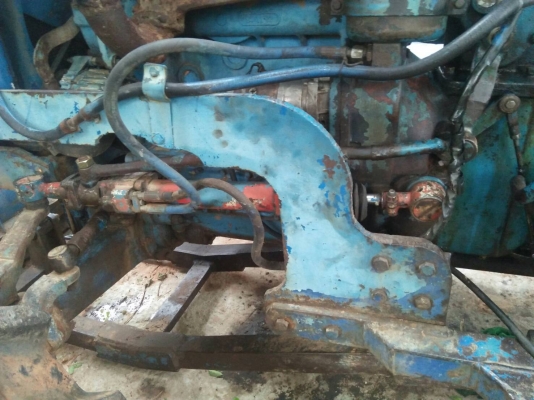 ขอบคุณทีมงาน Truck2hand มากครับ ราคาตัดครับ85,000บาทไทยครับ ขายครับFord 50แรง 4สูบ เก่านอกครับตามสภาพราคาเบาๆครับ