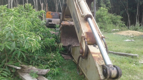 PC200-6..เอกสารเล่มทะเบียน สอบถามมาได้คับ PC200-6..เอกสารเล่มทะเบียน สอบถามมาได้คับ