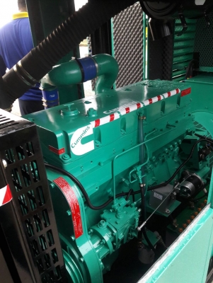 CUMMINS 250 kva. USA.ฟรีค่าขนส่งและติดตั้ง รับประกัน 12 เดือน