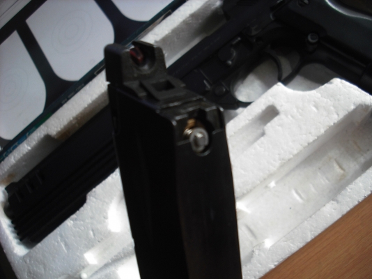 BB GUN M93R AUTO 9 ROBO COP