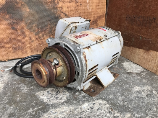 ขายมอเตอร์ไฟฟ้า Mitsubishi 2HP. 1450RPM. 220V ไฟบ้าน สภาพสวยเดิมๆ หมุนนิ่ม พร้อมใช้งาน