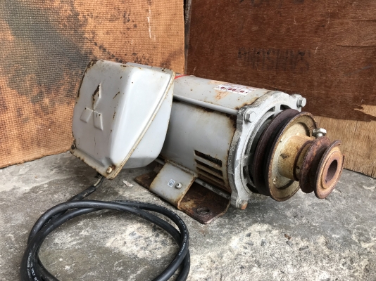 ขายมอเตอร์ไฟฟ้า Mitsubishi 2HP. 1450RPM. 220V ไฟบ้าน สภาพสวยเดิมๆ หมุนนิ่ม พร้อมใช้งาน