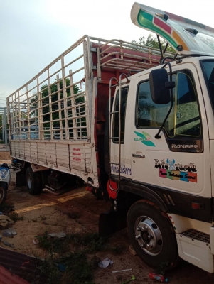 รถบรรทุก 6ล้อ HINO รุ่น FD3HLA 195 แรงม้า เครื่อง HO7D กระบะยาว ยาว 6เมตร รถบรรทุก 6ล้อ HINO รุ่น FD3HLA 195 แรงม้า เครื่อง HO7D กระบะยาว ยาว 6เมตร