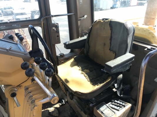 รถเกรดCAT 140G-72V1xxxx นำเข้าจากอเมริกา สนใจติดต่อ ผึ้ง 095-0563605 รถเกรดCAT 140G-72V1xxxx นำเข้าจากอเมริกา สนใจติดต่อ ผึ้ง 095-0563605