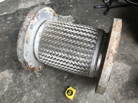 ขายข้ออ่อน-ข้องอกันสะบัด สแตนเลส Tozen made in Japan ขนาด 10นิ้ว ของใหม่เก่าเก็บ ไม่เคยใช้งาน