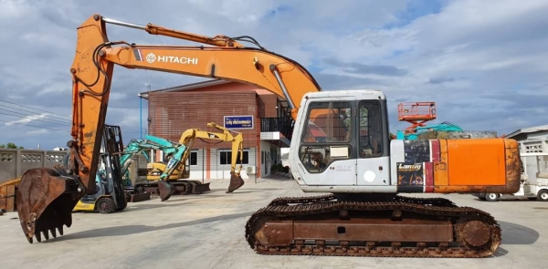 ขายด่วนรถเเบคโฮHITACHIEX200-2รถนอกเพื่งนำเข้ามาใหม่สวยเดิมๆเคื่องดีปั่มแรงบูมอามร์สวยเร็วแรงไม่โหลดปั้มเปลียนใหม่มาเป็นK3Vแรงดี เครื่องอีซุซุ 6BD1 เทอร์โบยังไม่เคยใช้งานในไทยเลย
