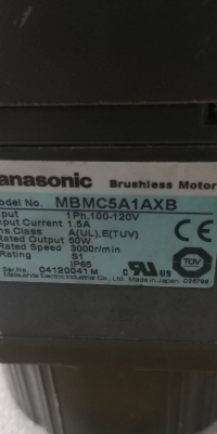700 บ.ส่งถึงบ้านฟรี โทร 083-2000058 LINE ID: line832923 Brushless Motor มีเกียร์ทดส่วนหัว 1 :15 ยี่ห้อ PANASONIC (ชิ้นงานนี้มีเฉพาะตามภาพ) 700 บ.ส่งถึงบ้านฟรี โทร 083-2000058 LINE ID: line832923 Brushless Motor มีเกียร์ทดส่วนหัว 1 :15 ยี่ห้อ PANASONIC (ชิ้นงานนี้มีเฉพาะตามภาพ)