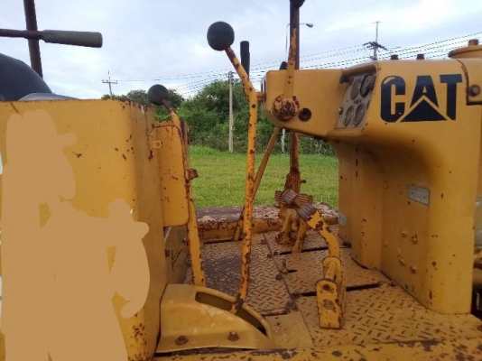 ขายแทรคเตอร์ CAT D5 ราคา 530,000