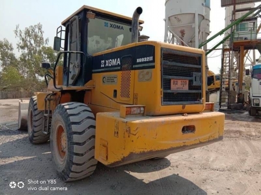 มาใหม่ อีกคัน 465,000 รถตักล้อยาง  XGMA XG932III. ทำงาน 9236 ชม. สภาพพร้อมใช้ เอกสารทะเบียน  รถอยู่  อุดรธานี  โทร 0610710295  สนใจ รายการสินค้า อื่นๆ ที่ เว็ปไชค์ Truck2Hand https://www.truck2hand.com/index.php?actions=content/search&amp;member_id=136193