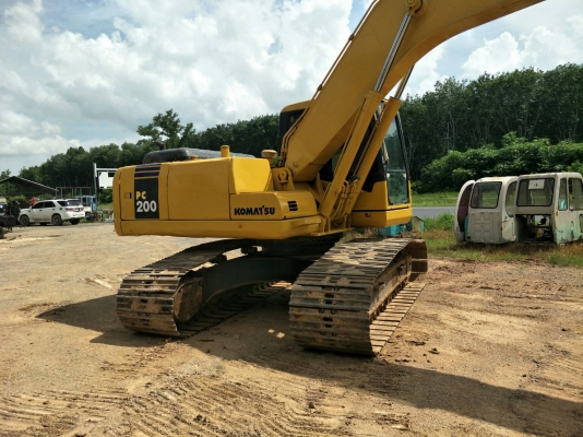 ขาย KOMATSU PC200-7 ไฟครบเอกสารเล่มทะเบียนราคา 1,200,000