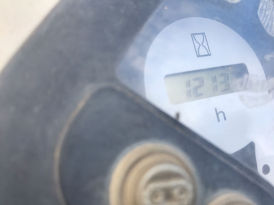 รถขุดนำเข้าญี่ปุ่น PC30MR-2  ปี2007  1,213ชม ครับ