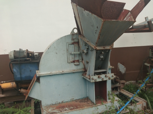 ขายเครื่องสับยอ่ย เครื่องปอก เครื่องฝานไม้ เครื่องผ่าไม้ สายพานลำเลียง