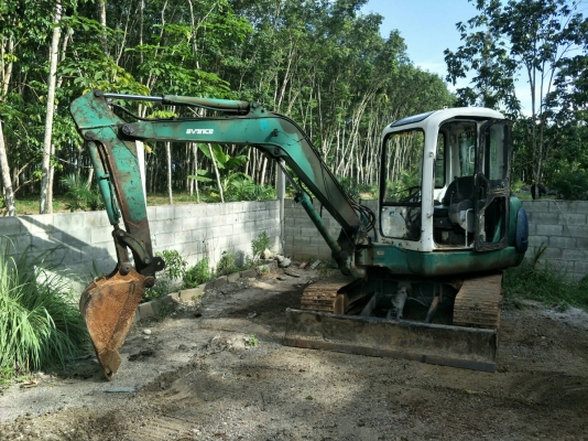 ปรับลดราคาเหลือ350,000 มีVDOขาย KOMATSU PC40R-8 เอกสารอินวอยราคา 400,000