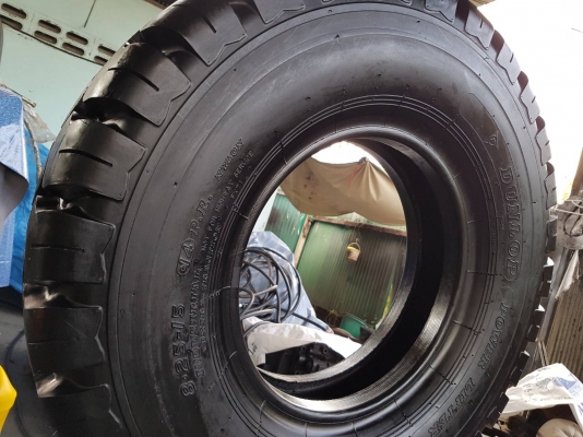 ขายยางลมรถยกโฟล์คลิฟท์ขนาด 825-15