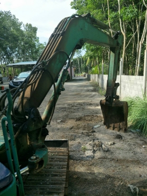 ปรับลดราคาเหลือ 350,000 ขาย KOMATSU PC40R-8 เอกสารอินวอยราคา 400,000