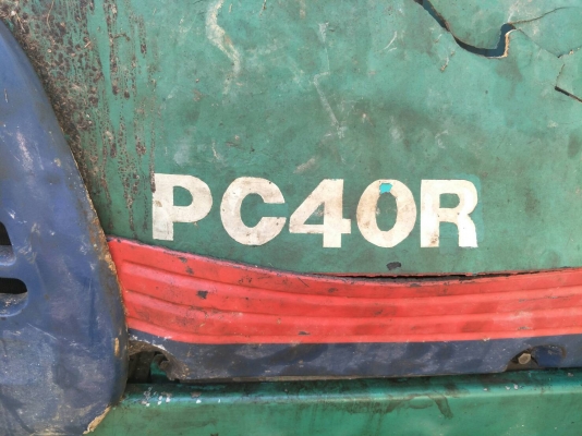 ปรับลดราคาเหลือ 350,000 ขาย KOMATSU PC40R-8 เอกสารอินวอยราคา 400,000