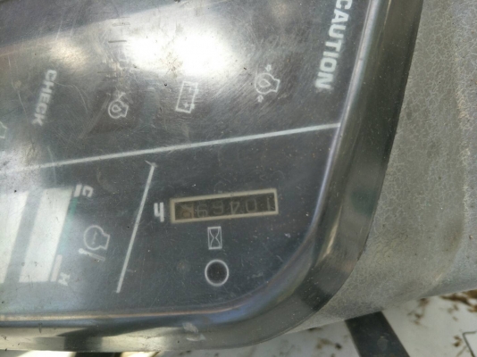 ปรับลดราคาเหลือ 350,000 ขาย KOMATSU PC40R-8 เอกสารอินวอยราคา 400,000