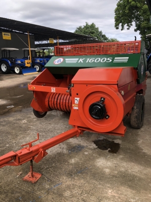 เครื่องอัดฟาง KMT มือสอง