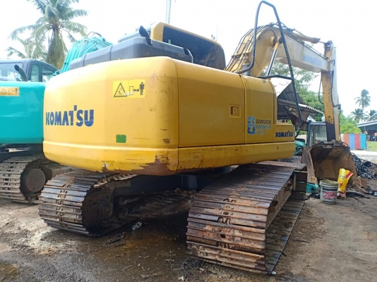 ขายจ้า..KOMATSU PC130-8 เก่าใน  สภาพสวย เดิมๆๆ  แทรคใหญ่ เอกสารเล่มทะเบียน พร้อมใช้  โทร 089-3818694 จ๊อย