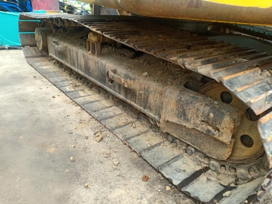 ขายจ้า..KOMATSU PC130-8 เก่าใน  สภาพสวย เดิมๆๆ  แทรคใหญ่ เอกสารเล่มทะเบียน พร้อมใช้  โทร 089-3818694 จ๊อย