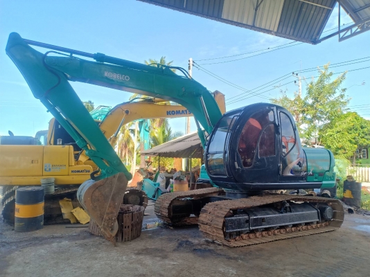 ขายจ้า..KOBELCO SK120-2 มาร์คไฟว์  เก่าใน สภาพดี แทรคใหญ่  พร้อมใช้  ลองระบบกันได้ทุกวัน โทร 089-3818694จ๊อย