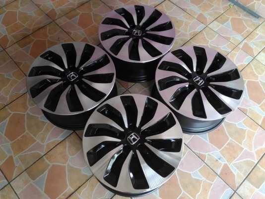 ล้อแม็กแท้ Honda Accord G9 Hybrid ขอบ 17*7.5,ET55,5h114.3 สภาพสวย ขายถูกๆ ทั้งชุด 13,900.-/ ใส่ฟรี รับเทิร์น รับบัตรเครดิตทุกธนาคาร ส่งได้ทั่วไทย