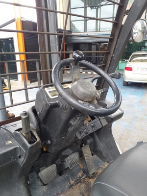 ขายรถฟอร์คลิฟท์คุณภาพดีพร้อมใช้งาน Nissan ug1f2a30du