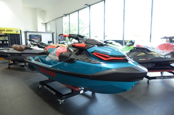 Seadoo 2019 Wake Pro 230 สีสวยกระแทกใจ Seadoo 2019 Wake Pro 230 สีสวยกระแทกใจ