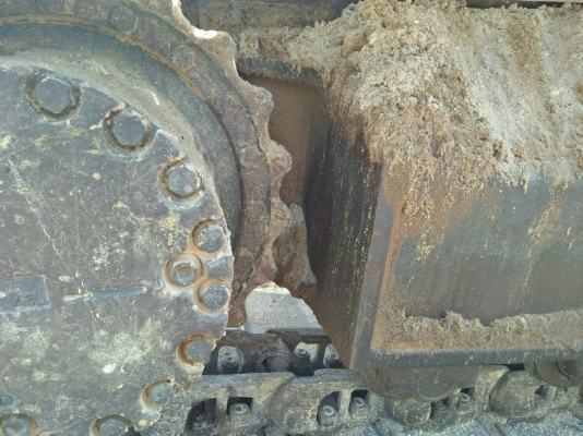 ขายKOMATSU SK200-7 ไฟเต็มเอกสารเล่มทะเบียนราคา 900,000