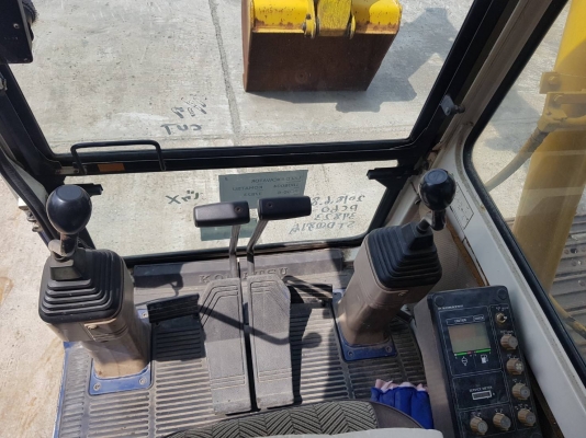 ขาย KOMATSU  PC60-6#37823 จากญี่ปุ่น ไม่เคยใช้ในไทย เดิมๆ บอดี้สวย ช่วงล่างเต็ม ระบบดี
