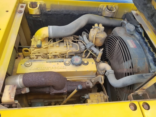 ขาย KOMATSU  PC60-6#37823 จากญี่ปุ่น ไม่เคยใช้ในไทย เดิมๆ บอดี้สวย ช่วงล่างเต็ม ระบบดี