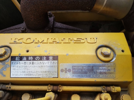 ขาย KOMATSU  PC60-6#37823 จากญี่ปุ่น ไม่เคยใช้ในไทย เดิมๆ บอดี้สวย ช่วงล่างเต็ม ระบบดี