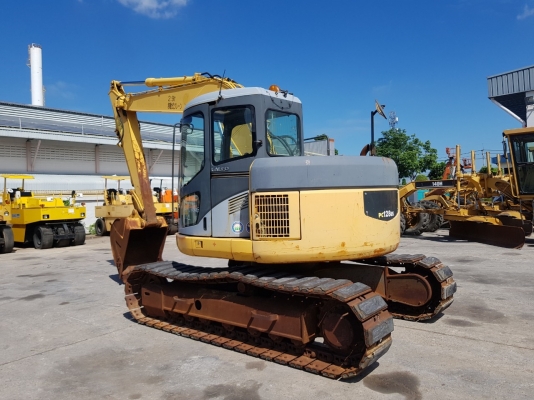 ขายแบคโฮ KOMATSU  PC128US-2E1 จากญี่ปุ่น เดิมๆ100\% ไม่เคยใช้ในไทย