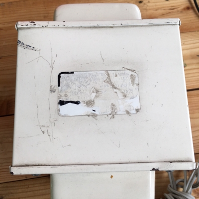 หม้อแปลงไฟจาก 220v ==> 100v /110v ขนาด 1,500w ของ KRR