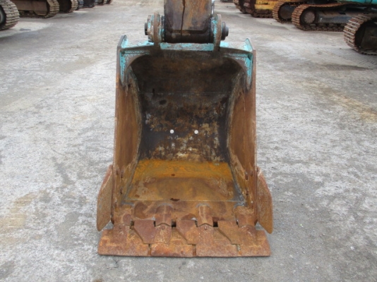 ขายรถขุดนำเข้าจากประเทศญี่ปุ่น kobelco sk125yy06 รุ่น8 สนใจติดต่อสอบถาม 0923309229 อีด