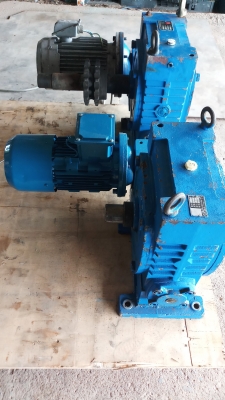 ชุดมอเตอร์เกียร์เดินรางเครน ชุดมอเตอร์เกียร์เดินรางเครน