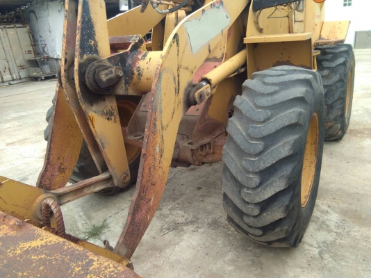 รถตักCAT910F รถตักCAT910F