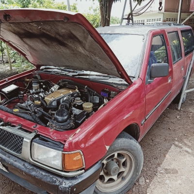 ขายเป็นอะไหล่ เครื่อง 3.1 ทั้งคัน 57,000 เครื่องเกียร์ 48,000