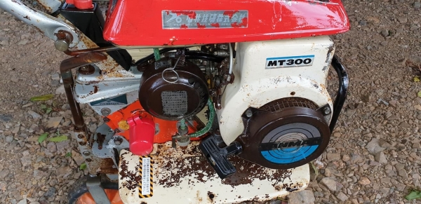 รถพรวนดิน