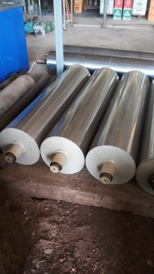 ลูกกลิ้งเหล็กใช้งาน