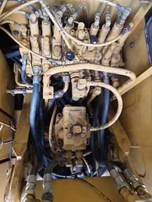 ขายรถแบ๊คโฮ CAT E70B เก่าญี่ปุ่น ขายรถแบ๊คโฮ CAT E70B เก่าญี่ปุ่น