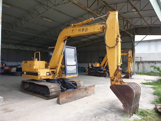 ขายรถแบ๊คโฮ CAT E70B เก่าญี่ปุ่น ขายรถแบ๊คโฮ CAT E70B เก่าญี่ปุ่น